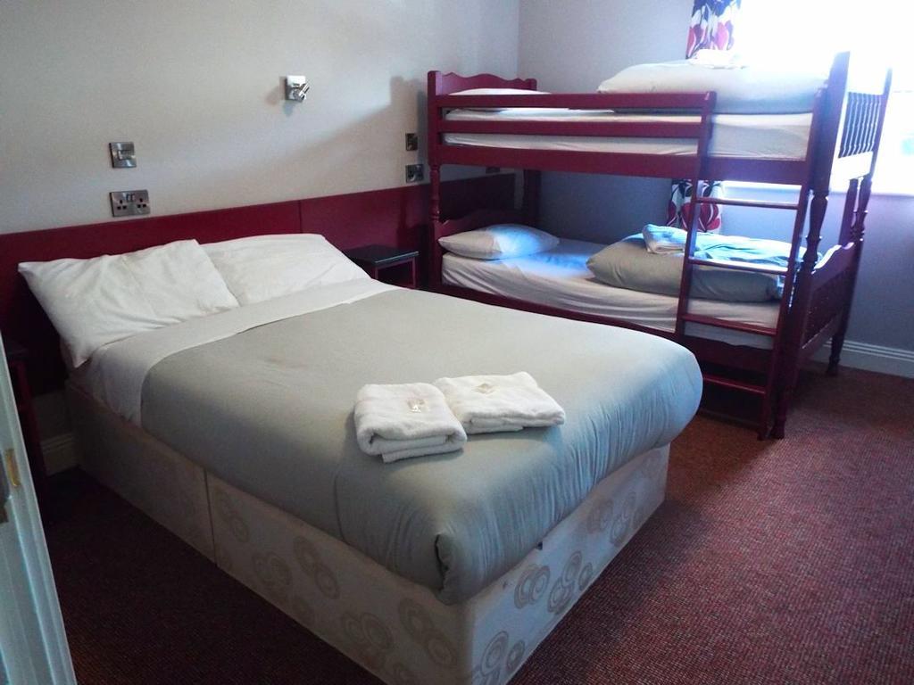 Tralee Holiday Lodge Guest Accommodation Buitenkant foto